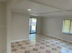 1150 NE 143rd St, North Miami FL 33161
