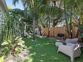 1009 NW 11th Ct, Miami FL 33136