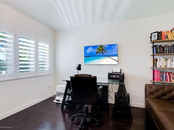 1545 Siena Ave, Coral Gables FL 33146
