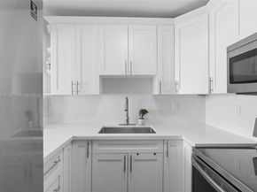 1800 NW 24th Ave 912, Miami FL 33125