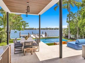 1510 Stillwater Dr, Miami Beach FL 33141