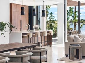 1510 Stillwater Dr, Miami Beach FL 33141