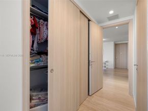 1000 Brickell Plz PH5403, Miami FL 33131