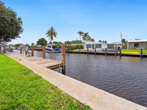 1328 Mango Isle, Fort Lauderdale FL 33315
