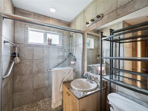 1328 Mango Isle, Fort Lauderdale FL 33315