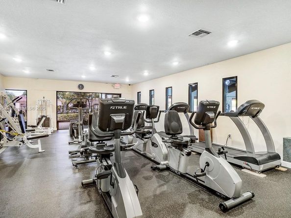 9900 Sunrise Lakes Blvd 309, Sunrise FL 33322