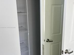 321 NE 26th St 717, Miami FL 33137