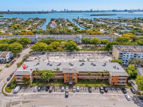 11840 NE 19th Dr 9, North Miami FL 33181