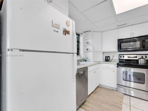 11840 NE 19th Dr 9, North Miami FL 33181