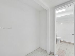 11840 NE 19th Dr 9, North Miami FL 33181