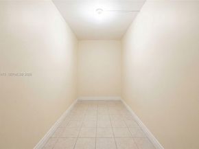 11840 NE 19th Dr 9, North Miami FL 33181