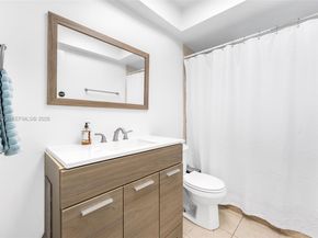 11840 NE 19th Dr 9, North Miami FL 33181