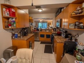2083 Coral Ridge Dr N302, Coral Springs FL 33071