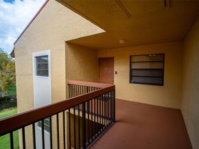 2083 Coral Ridge Dr N302, Coral Springs FL 33071