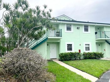 4007 NW 87th Ave
