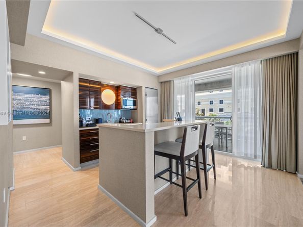 551 N Fort Lauderdale Beach Blvd R201, Fort Lauderdale FL 33304