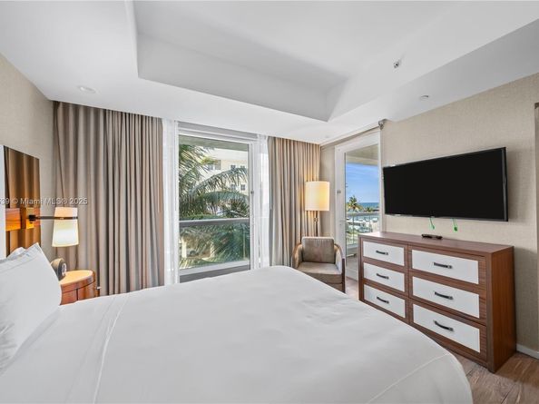 551 N Fort Lauderdale Beach Blvd R201, Fort Lauderdale FL 33304