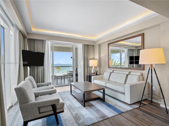 551 N Fort Lauderdale Beach Blvd R201, Fort Lauderdale FL 33304
