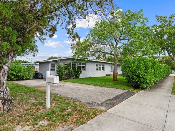 1001 SW 4th Ave, Fort Lauderdale FL 33315