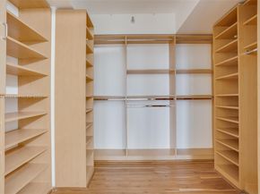 3500 Mystic Pointe Dr 1205, Aventura FL 33180