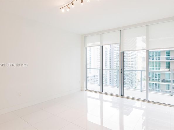 1111 SW 1st Ave 3216N, Miami FL 33130