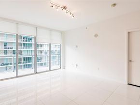 1111 SW 1st Ave 3216N, Miami FL 33130