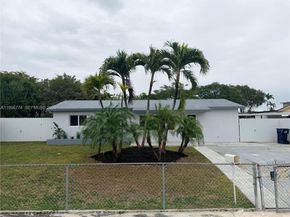 15111 SW 299th St, Homestead FL 33033