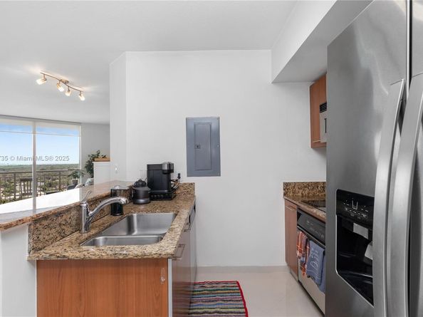 9055 SW 73rd Ct 1603, Miami FL 33156
