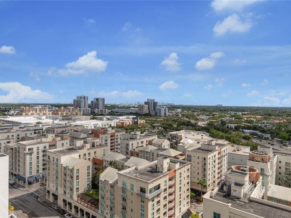 9055 SW 73rd Ct 1603, Miami FL 33156