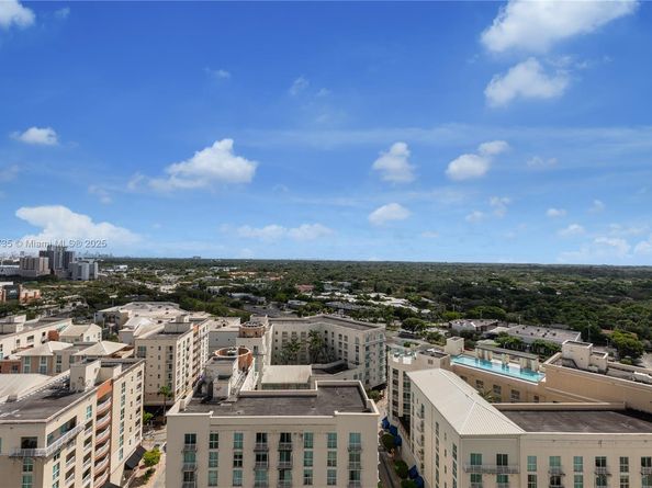 9055 SW 73rd Ct 1603, Miami FL 33156