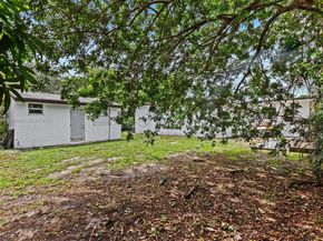 7201 Hayes St, Hollywood FL 33024