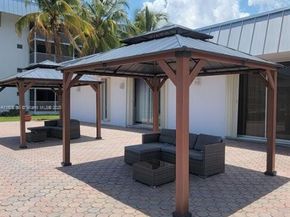 3600 NE 170th St 404, North Miami Beach FL 33160