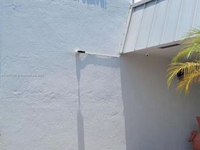 3600 NE 170th St 404, North Miami Beach FL 33160