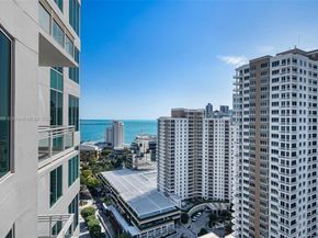 900 Brickell Key Blvd 2005, Miami FL 33131