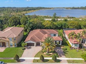 2294 SW 195th Ave, Miramar FL 33029