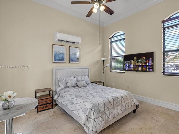 2294 SW 195th Ave, Miramar FL 33029
