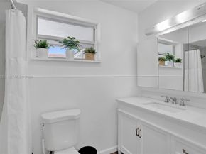 2827 Arthur St, Hollywood FL 33020