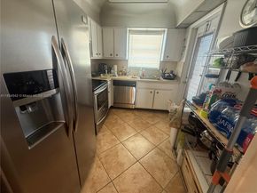 4320 Washington St 417, Hollywood FL 33021