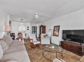 4320 Washington St 417, Hollywood FL 33021