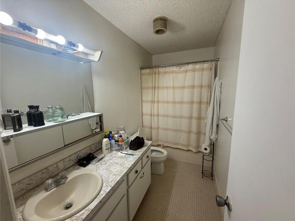 4320 Washington St 417, Hollywood FL 33021