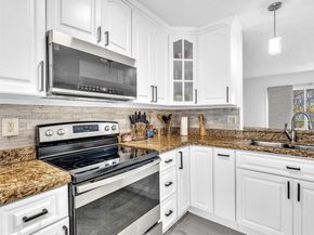 3804 NW 121st Ave, Sunrise FL 33323