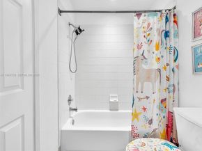 3804 NW 121st Ave, Sunrise FL 33323