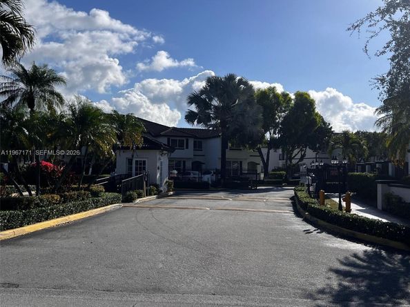 8655 SW 152nd Ave 141, Miami FL 33193