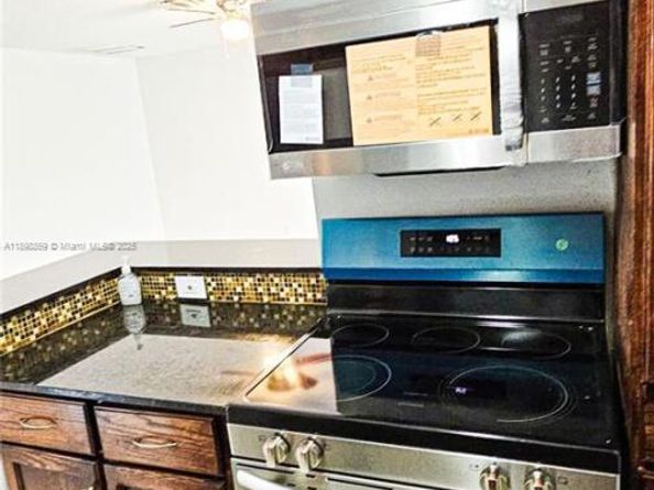 11 Crossings Cir C, Boynton Beach FL 33435