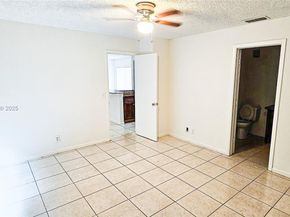 11 Crossings Cir C, Boynton Beach FL 33435