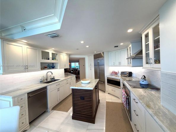 5200 N Ocean Dr 1801, Singer Island FL 33404