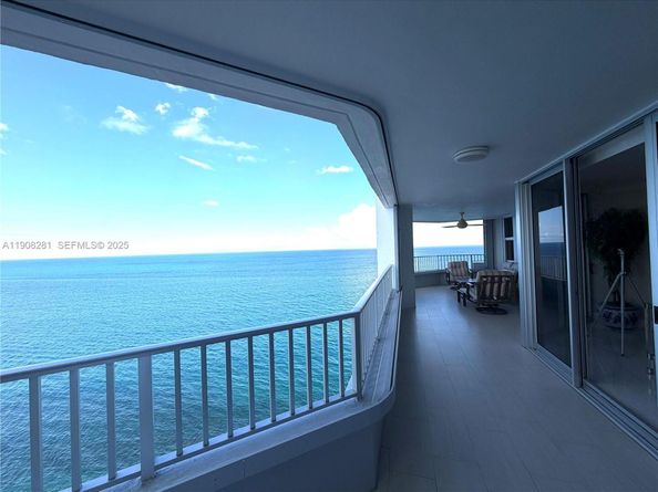 5200 N Ocean Dr 1801, Singer Island FL 33404