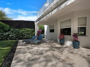 4202 Bahia Isle Cir, Wellington FL 33449