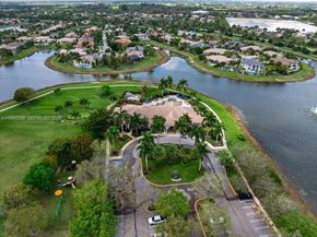 4202 Bahia Isle Cir, Wellington FL 33449