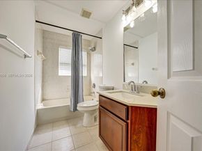 4202 Bahia Isle Cir, Wellington FL 33449
